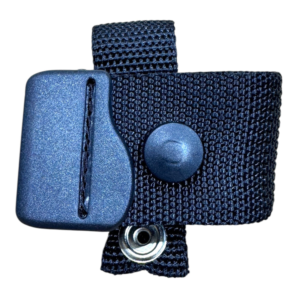VERTICAL LEATHER GLOVE CARRIER (With Point the Dot Snap)