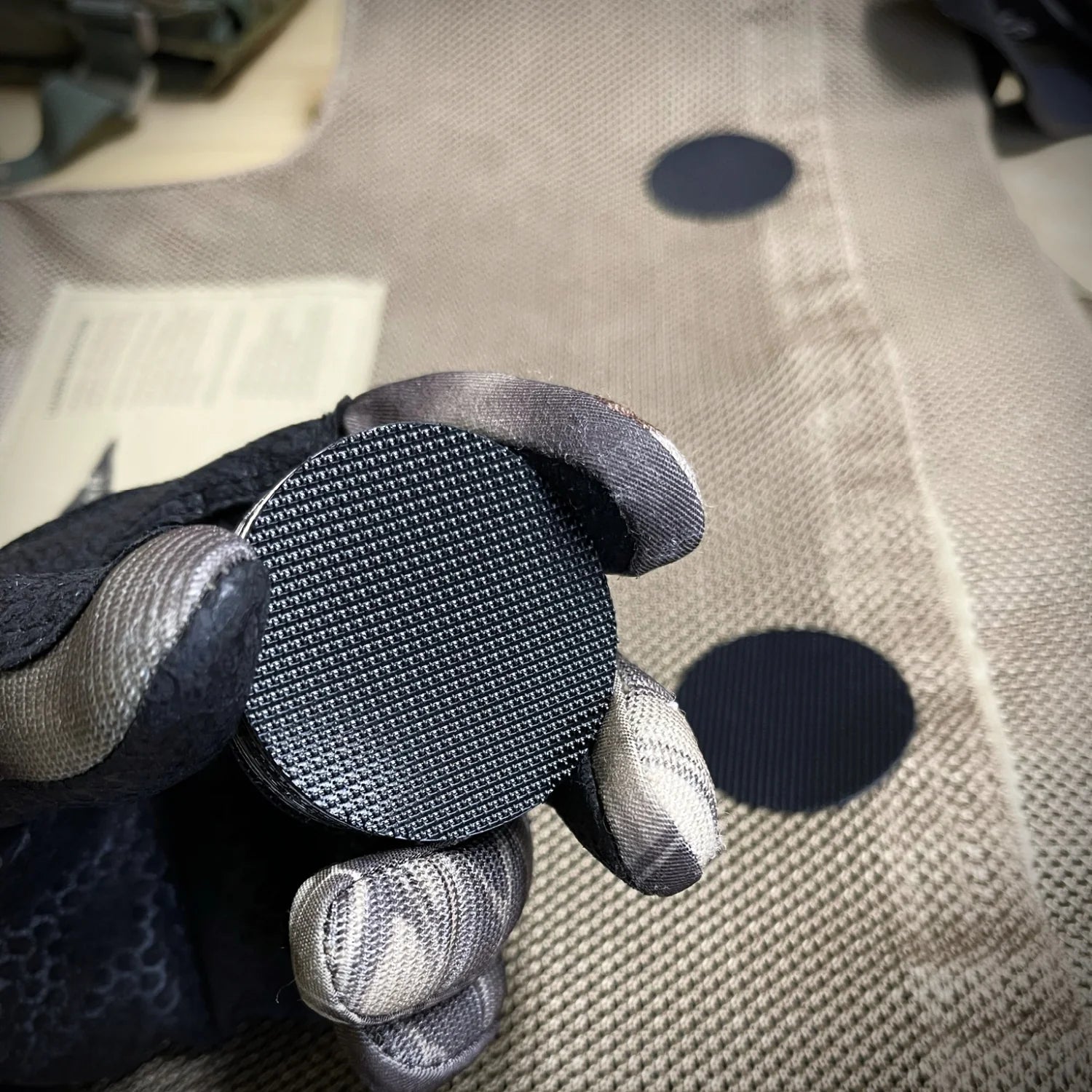 Fixations à crochet pour gilet de ventilation MILITAUR